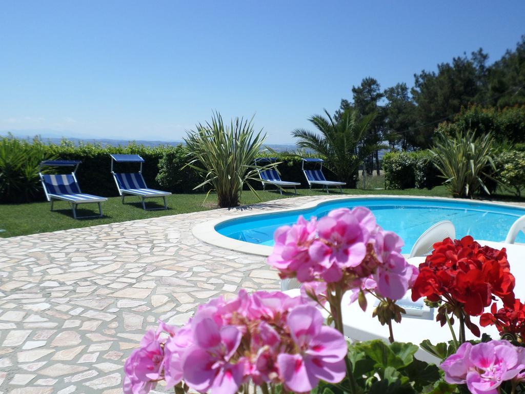Bed And Breakfast " Il Tesoro Di Mario " ファルコナーラ・マリッティマ エクステリア 写真